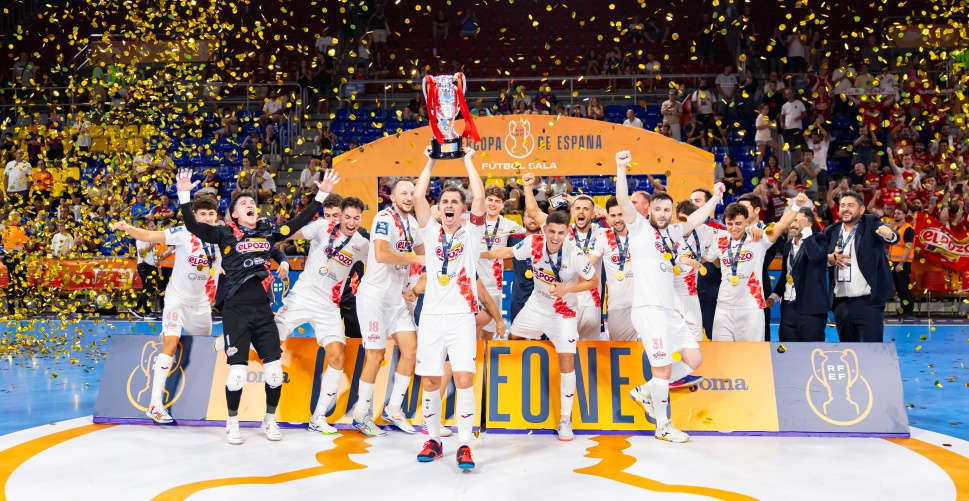 La Supercopa de España de Fútbol Sala conquistada por ElPozo Murcia en El Corte Inglés
